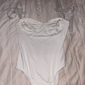 Princess Polly bodysuit size 4